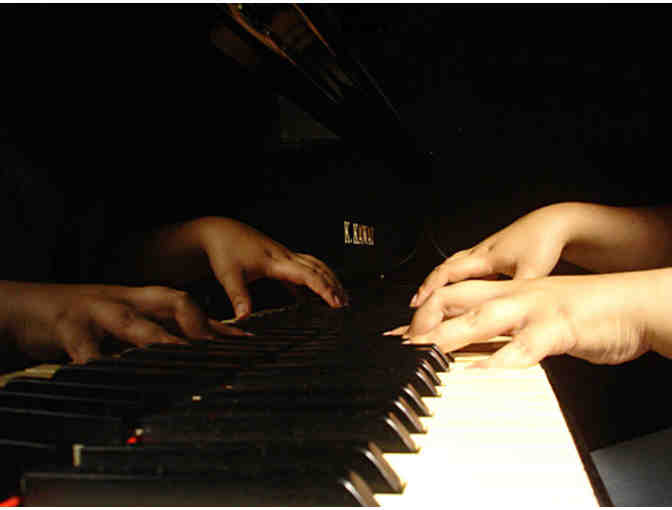 Live Piano Music: Jazz Up Your Next Party or Event!