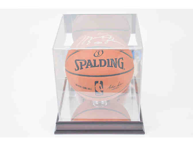 Chicago Bulls Michael Jordan Autographed Spaulding Pro Leather Basketball