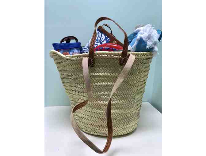Beach Vacation Basket by GMWS 3rd Grade Families