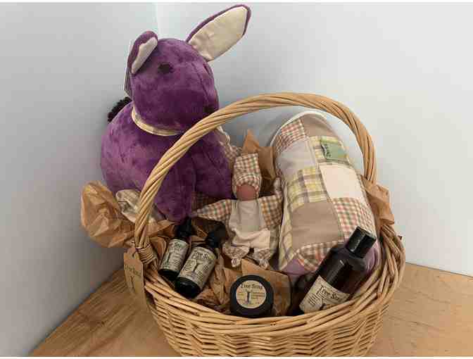 TreeSong Handcrafted Baby Gifts Basket