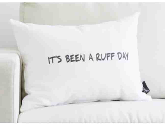 Jo Alcorn Medium Dog Bed (Pink) and Designer Throw Pillows