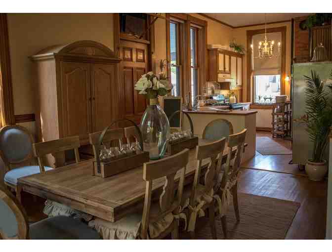 Private Mansion Dinner Party