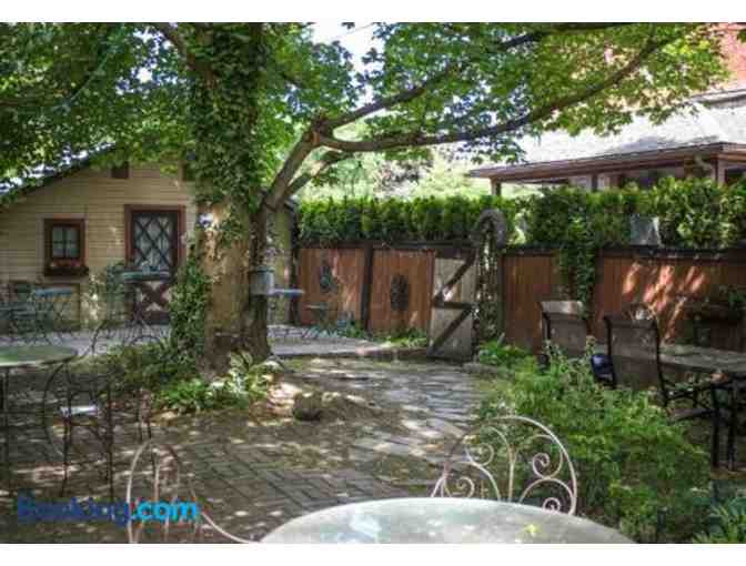 Private Mansion Dinner Party