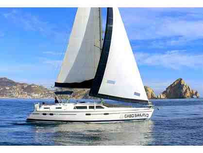 Private 42 ft sailboat tour for 4 by CaboSailing