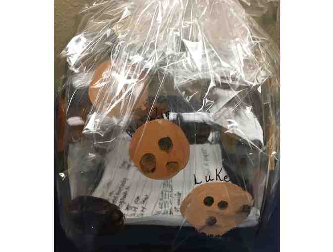 3A - Baking Basket with Personalized Cookie Jar