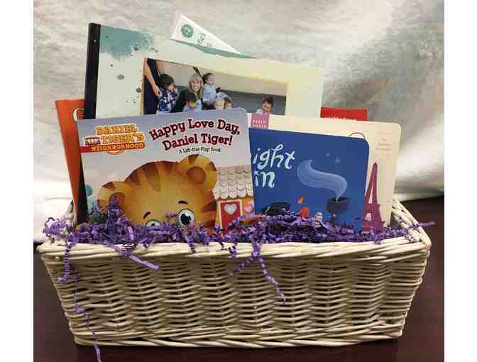 P1A - Book Basket with Personalized Book of P1 Class