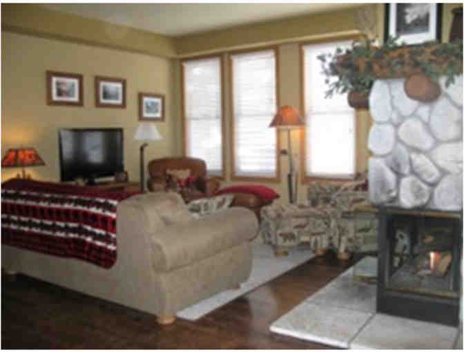 Mammoth Lakes Three Night Stay for 6 People