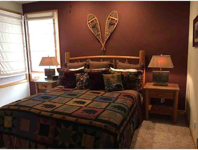 Mammoth Lakes Three Night Stay for 6 People