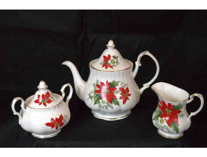 Poinsettia Tea Set for 6