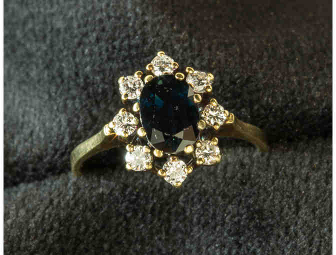 Sappire Ring in 14K Gold with 1.00 Carat Blue Sapphire