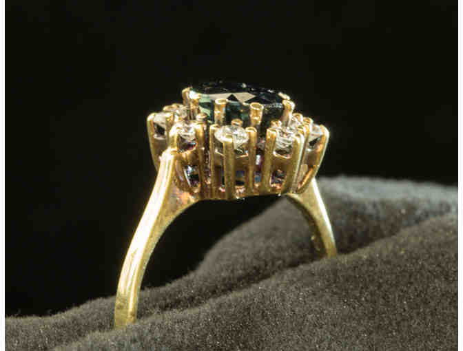 Sappire Ring in 14K Gold with 1.00 Carat Blue Sapphire