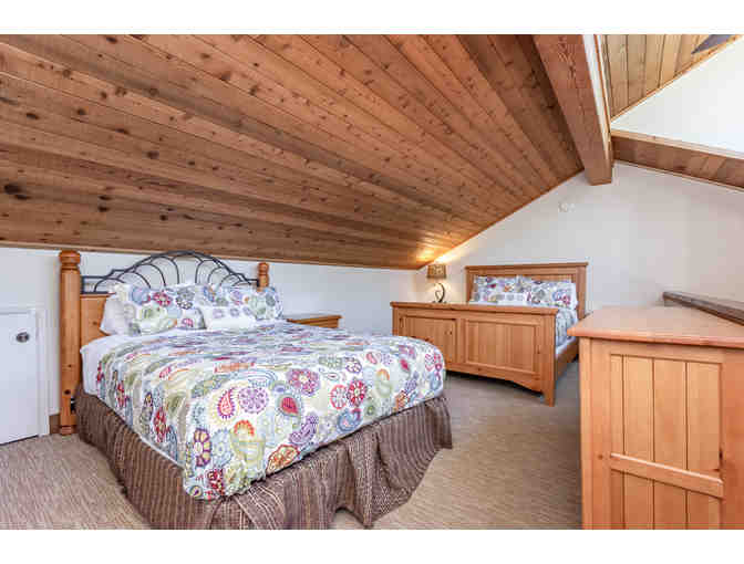 Mammoth Lakes Four Night Stay for up to 8 People