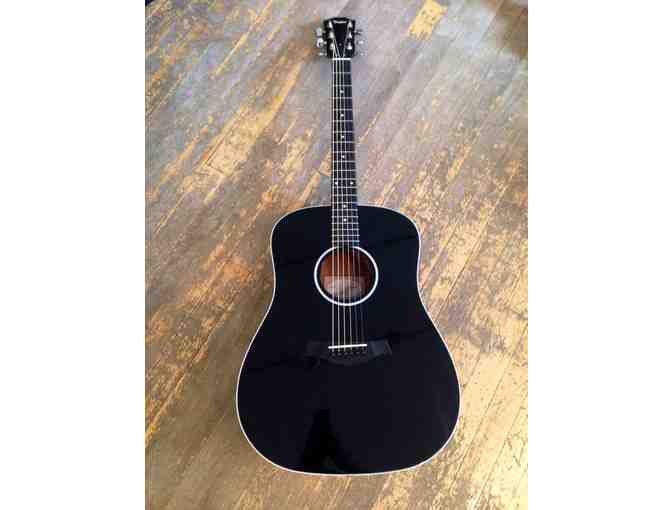 Taylor 210 E Black Dreadnaught Acoustic Electric guitar SIGNED BY BOB TAYLOR
