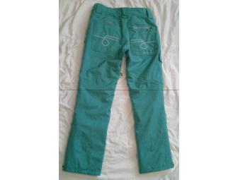 Millennium Three Snowboards - Women's Medium Jacket & Pants