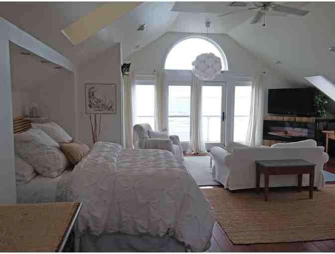 2 night stay in gorgeous oceanfront property for two~ Egg Rock Inn, Swampscott