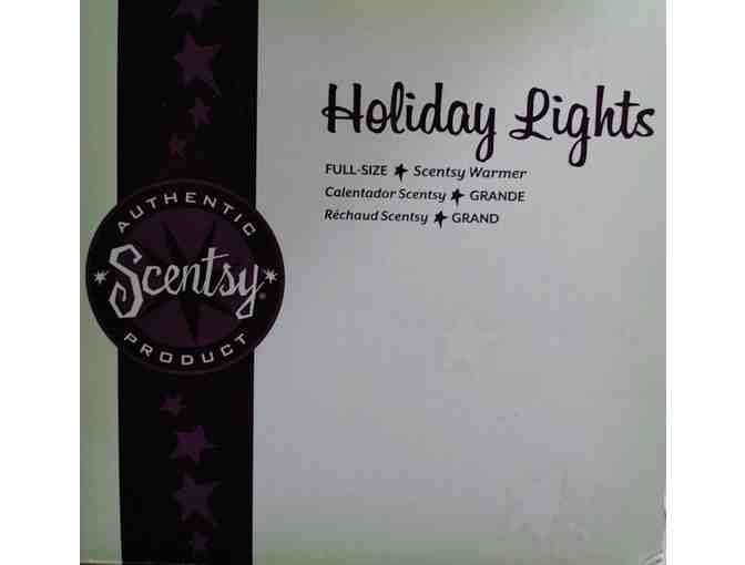 Enjoy the Holiday Lights Scentsy Warmer