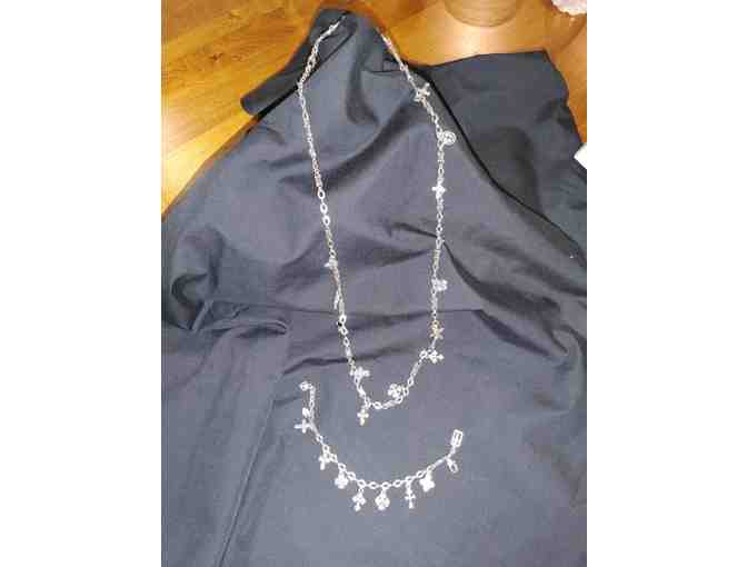 Brighton Jewelry 36' Necklace and matching bracelet