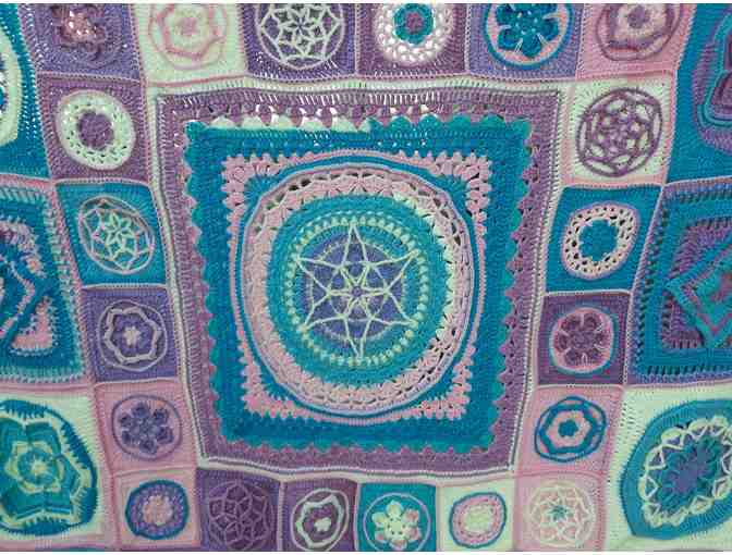 Dream Weaver Crocheted Afghan - Photo 1
