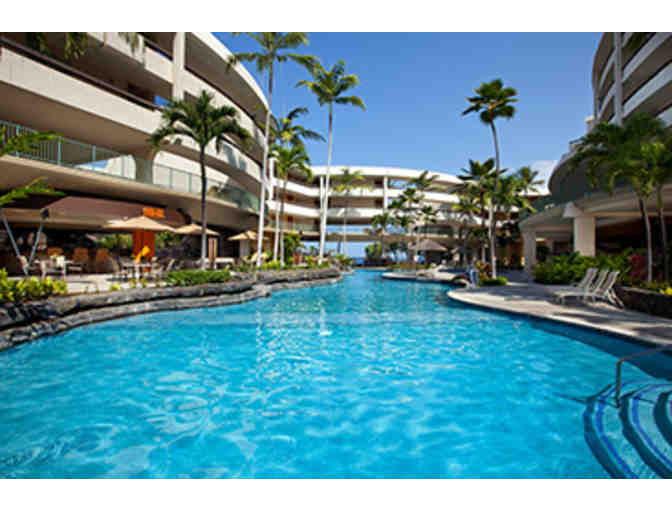 Sheraton Keauhou 1-Night Stay