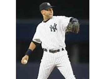 NY Yankees Derek Jeter Signed Baseball