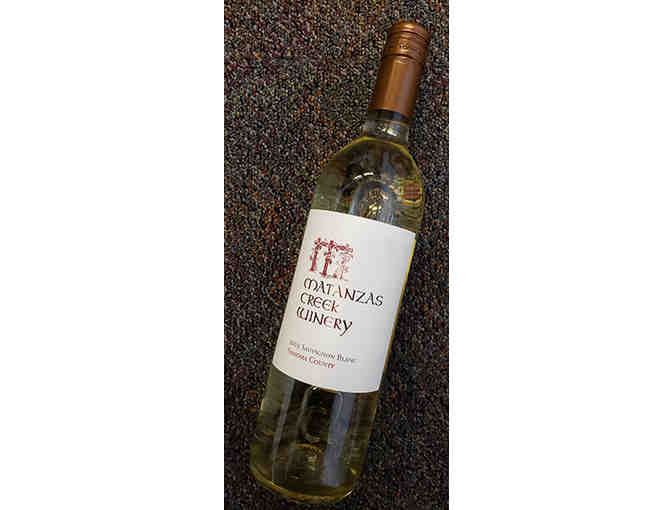 Acqua e Farina Ristorante and a bottle of Matanzas Creek Winery Sauvignon Blanc (2019)