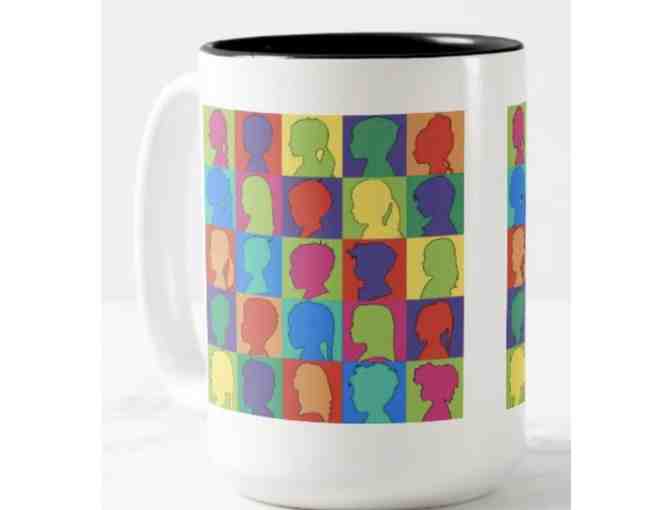 0K-Guss: Pop Art Silhouette on Two Tone Ceramic Mug - Photo 1
