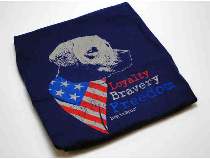 T-Shirt 'Loyalty, Bravery, Freedom' - Mens Medium