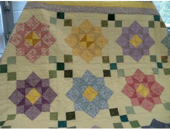 'Pansey Patch' handmade quilt