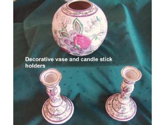 'In the Pink' theme basket features a capodimonte rose