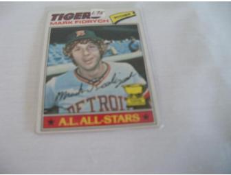 Collection of 194 Baseball Cards