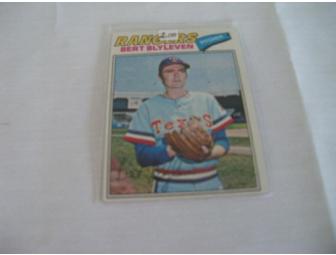 Collection of 194 Baseball Cards