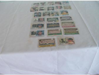 Collection of 194 Baseball Cards