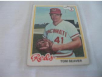 Collection of 194 Baseball Cards