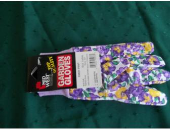 $50 gift certificate to Hillside Florist along with a garden basket