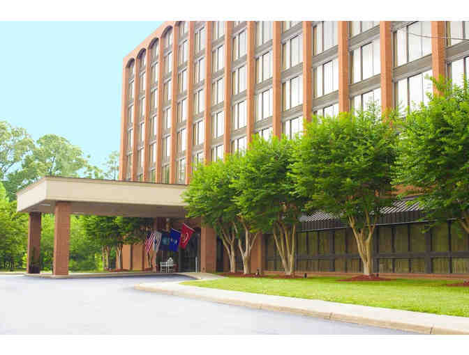 Getaway to Williamsburg (2 night stay) Wyndham Garden Hotel