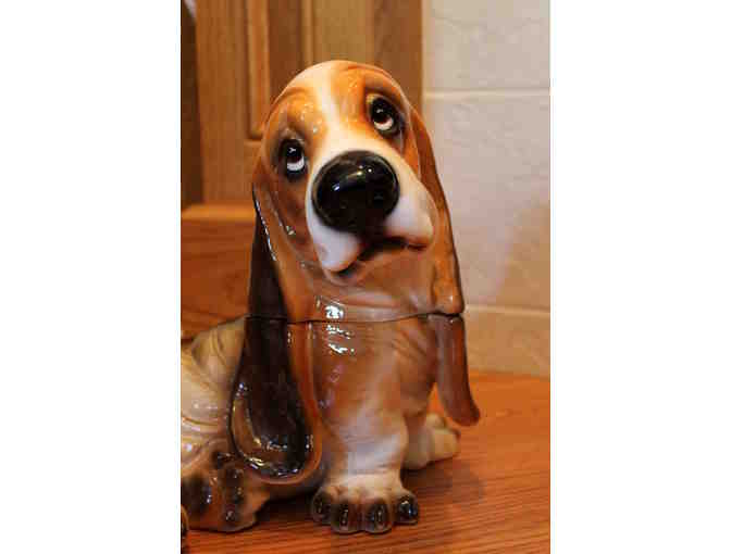Retired Big Sky Carver's Basset Hound Cookie Jar