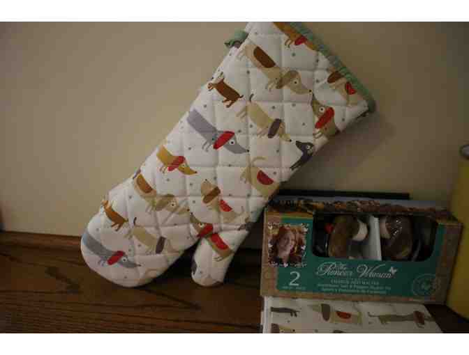 Quintessential Kitchen Lot