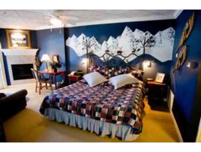 Old Town B&B $100 Gift Certificate towards One Night - Colorado Springs, CO