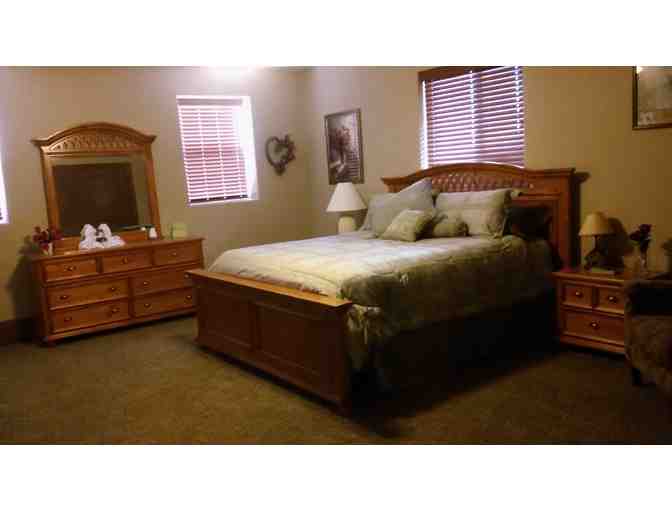 Cedar City, UT - Peaceful Dwelling Inn - 2 night stay with dinner for two