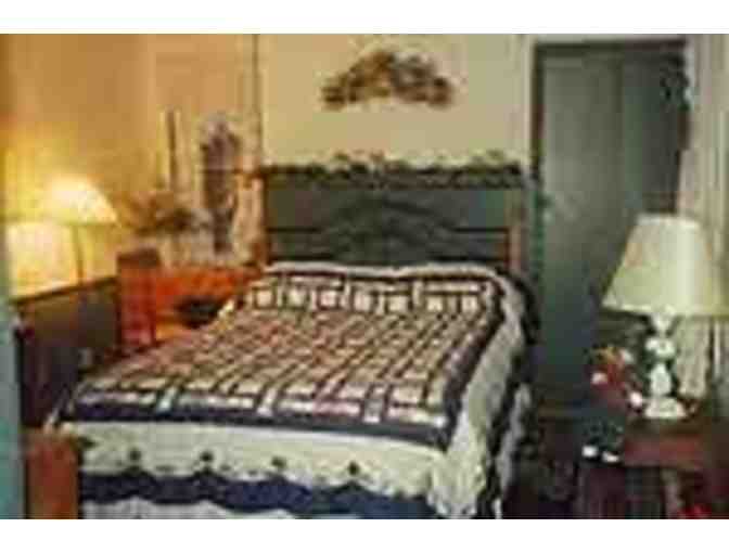 Gilbert's B&B Rehoboth, MA - 1-Night Stay