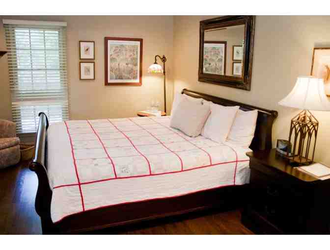 2-Night Stay - Birdwatcher Paradise - Inn at Chachalaca Bend - Los Fresnos, Texas