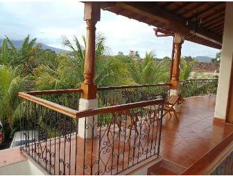 One week in Granada, Nicaragua in a 2BR condo with horse & carriage ride, airport transfer