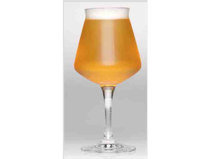 Rare La Birra di Meni 3 Bottle Gift Set includes 4 Stemmed TEKU glasses