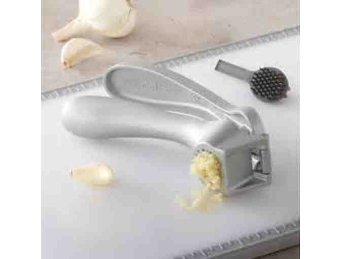 Pampered Chef Crock, Beer Bread Mix and Garlic Press