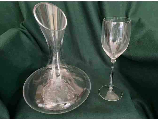Wine Decanter with Glasses