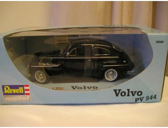 Revell Volvo PV 544