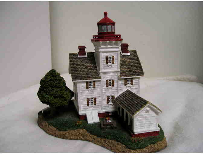 Lighthouses by Harbour Lights