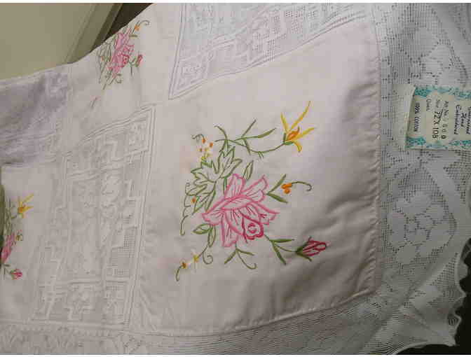 Hand Embroidered and Lace Tablecloth with Napkins