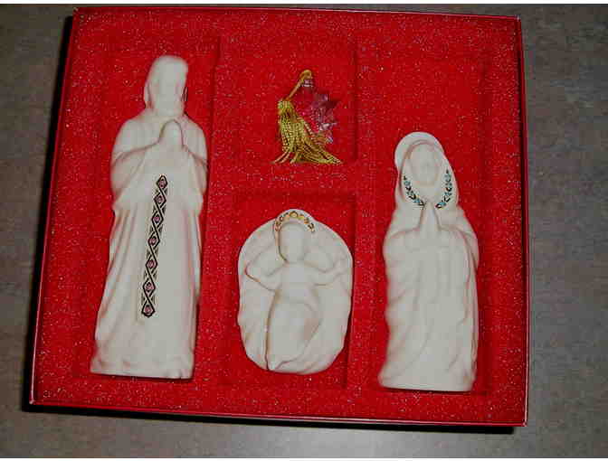 Lenox China Jewels Holy Family Set