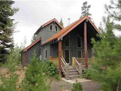 Cozy Cabin 3 Night Stay by Lake of the Woods Crater Lake, Ashland, & Other Mountain Lakes